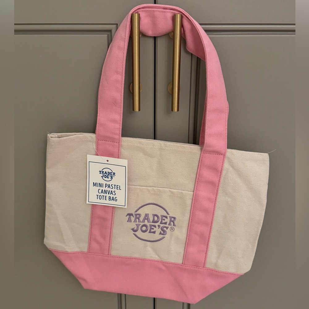 NWT Pink TJ’s Tote
